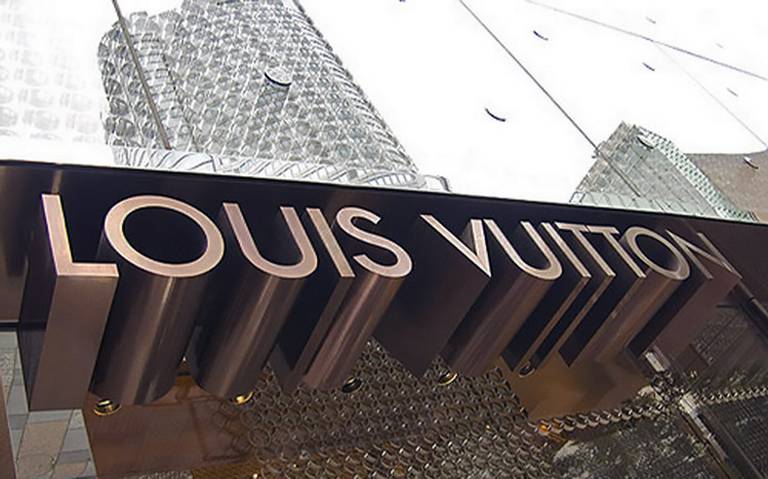 LV Trainers: unas zapatillas de Louis Vuitton contra el sida