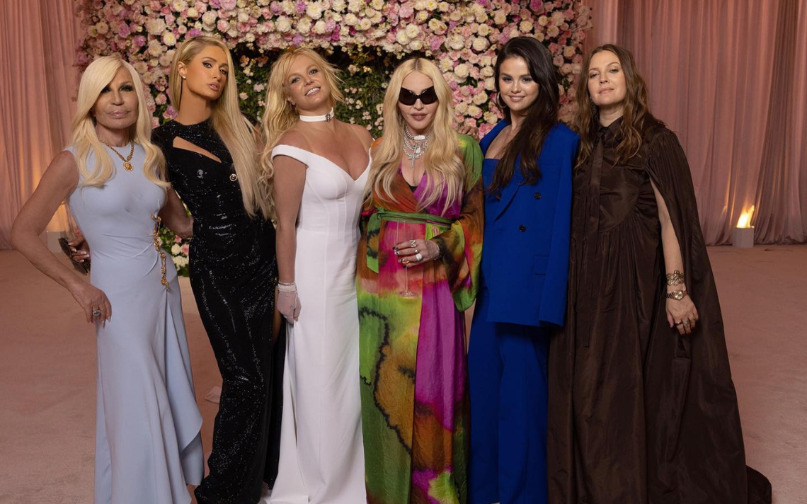Britney Spears luce en su boda un elegante vestido de novia diseñado por  Donatella Versace - El Sol de México | Noticias, Deportes, Gossip, Columnas