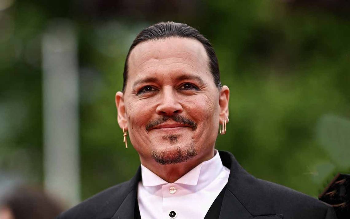 Johnny Depp at Cannes 2023 receives a standing ovation for 7 minutes of film Jeanne du Barry