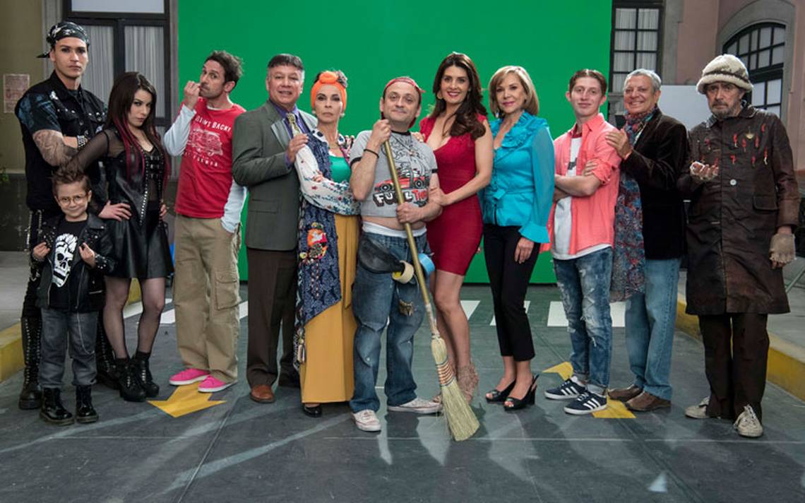 Learn more about the full cast of vecinos with news, photos, videos and mor...