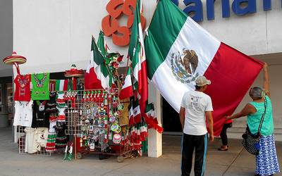 pico vóleibol Desobediencia Patriotismo favorece a vendedores de banderas - El Sol de México |  Noticias, Deportes, Gossip, Columnas