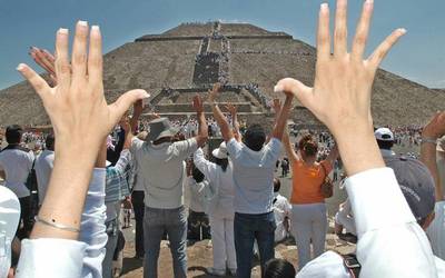 Miles recibieron la Primavera en zonas arqueológicas de México