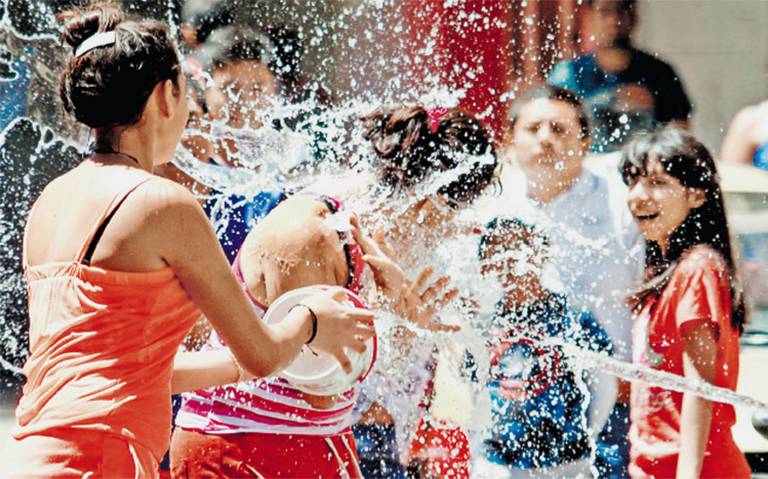 Ya no tiran agua en Sábado de Gloria, van a balnearios - Noticias,  Deportes, Gossip, Columnas | El Sol de México