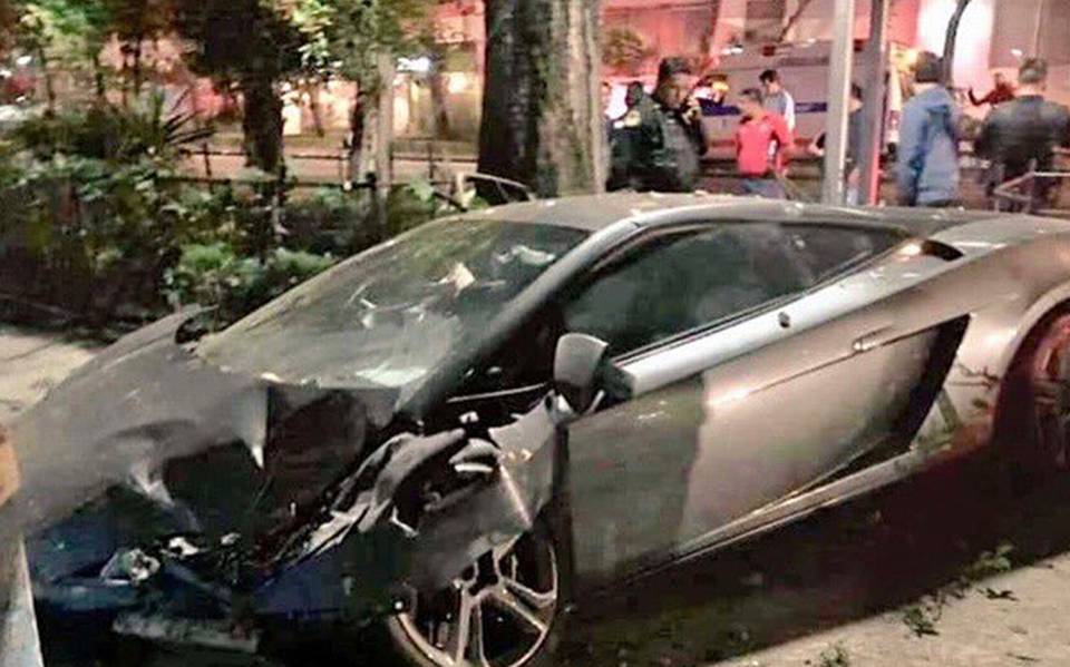 Chocan y abandonan auto Lamborghini en la Roma - El Sol de México |  Noticias, Deportes, Gossip, Columnas