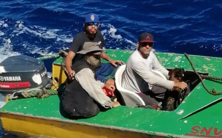 Paren la pesca y sálvenlos: cómo fue el rescate de un náufrago en altamar -  El Sol de México | Noticias, Deportes, Gossip, Columnas