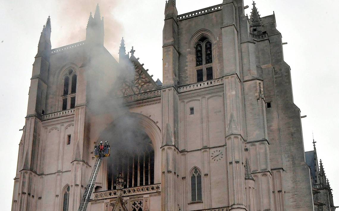 incendio en catedral de San Pedro y San Pablo de Nantes francia investigan  incendio provocado daños - El Sol de México | Noticias, Deportes, Gossip,  Columnas