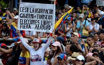 Suman 35 muertos y 850 detenidos por protestas en Venezuela - El Sol de  México