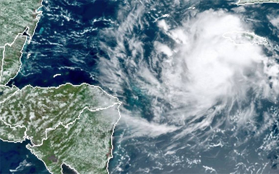 Tormenta tropical Nana se forma cerca de Jamaica y se dirige a Honduras -  El Sol de San Luis