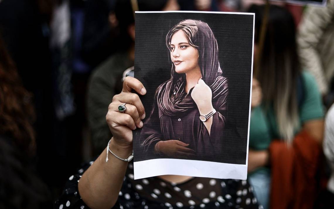 Detienen a hija de expresidente iraní por incitar protestas sobre muerte de Mahsa Amini