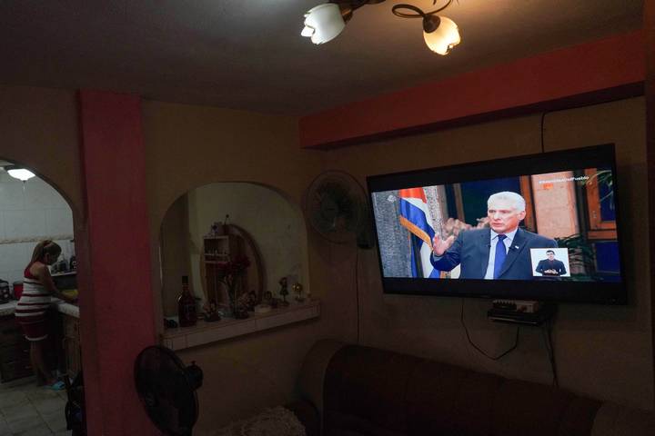 Miguel Díaz-Canel es reelegido por segunda vez como presidente de Cuba